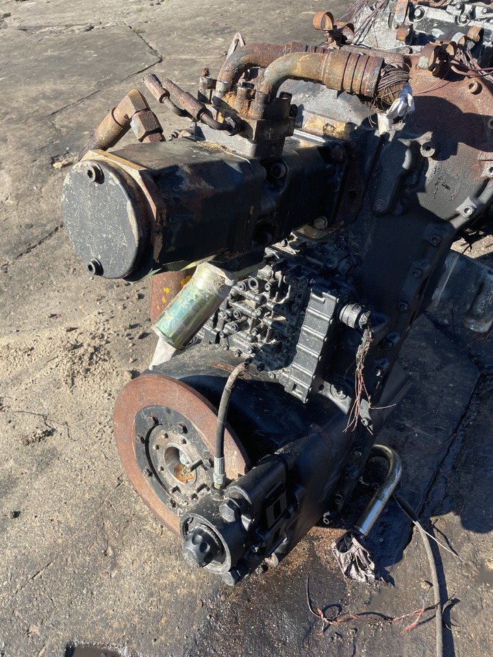 JCB 436 - skrzynia biegów 4WG190 332/S4444 - Boîte de vitesse pour Machine agricole: photos 2 JCB 436 - skrzynia biegów 4WG190 332/S4444 - Boîte de vitesse pour Machine agricole: photos 2