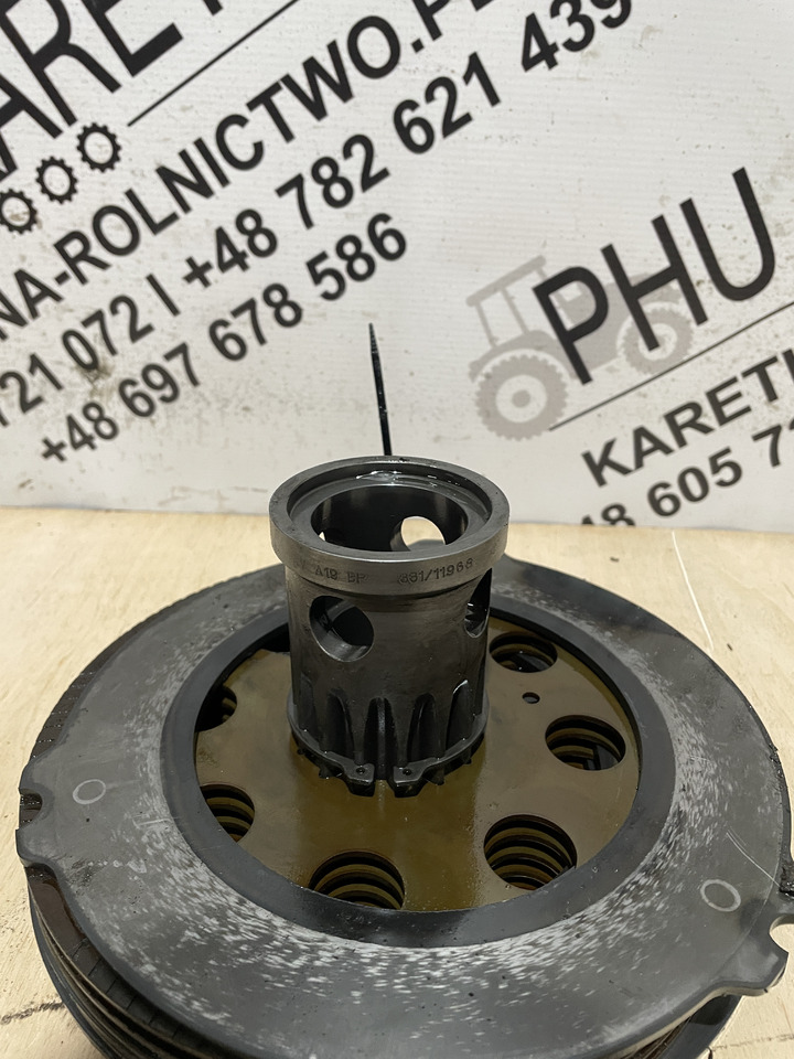 JCB 531, 540, 541, 535, 536 - tarcze tuleja uzębienia tarcz hamulcowych 331/11963 - Disques de frein pour Engins de chantier: photos 1 JCB 531, 540, 541, 535, 536 - tarcze tuleja uzębienia tarcz hamulcowych 331/11963 - Disques de frein pour Engins de chantier: photos 1