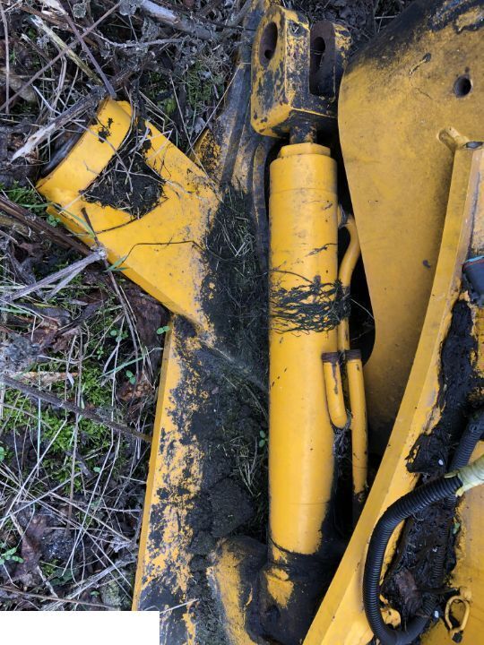 JCB TM 300 Siłownik Podnoszenia Ramienia Wysuwu Ramienia Siłownik Skrętu Ramię - Vérin hydraulique pour Chariot télescopique: photos 3 JCB TM 300 Siłownik Podnoszenia Ramienia Wysuwu Ramienia Siłownik Skrętu Ramię - Vérin hydraulique pour Chariot télescopique: photos 3
