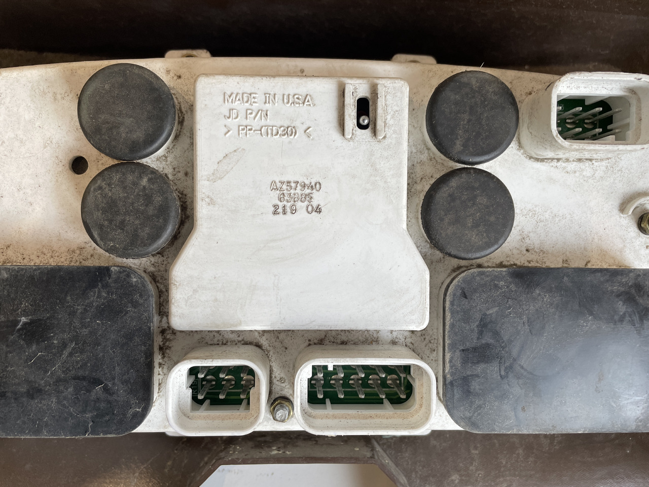 John Deere 3800 - zegary licznik pulpit AZ57940 R197098 - Panel de instrumentos pour Machine agricole: photos 4 John Deere 3800 - zegary licznik pulpit AZ57940 R197098 - Panel de instrumentos pour Machine agricole: photos 4