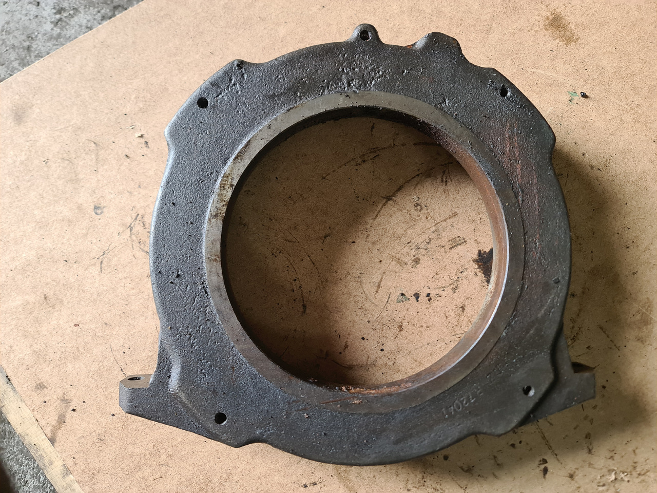 John Deere 4650 4850 Obudowa Hamulca Tłoka Hamulcowego R72041 R72042 - Pièces de frein pour Machine agricole: photos 1 John Deere 4650 4850 Obudowa Hamulca Tłoka Hamulcowego R72041 R72042 - Pièces de frein pour Machine agricole: photos 1