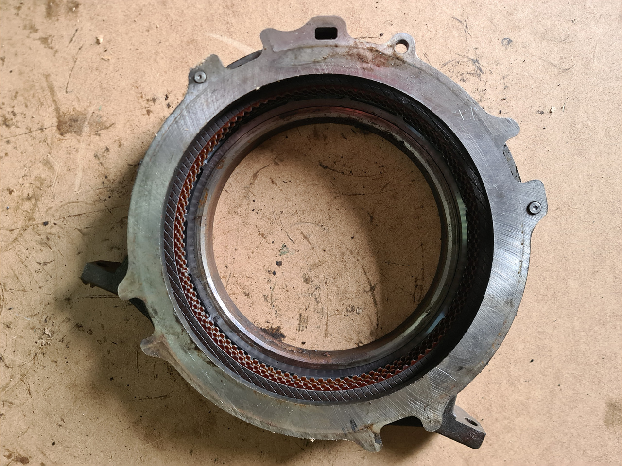 John Deere 4650 4850 Obudowa Hamulca Tłoka Hamulcowego R72041 R72042 - Pièces de frein pour Machine agricole: photos 4 John Deere 4650 4850 Obudowa Hamulca Tłoka Hamulcowego R72041 R72042 - Pièces de frein pour Machine agricole: photos 4