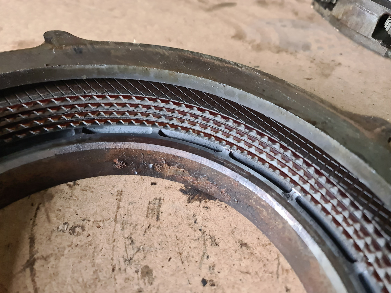 John Deere 4650 4850 Obudowa Hamulca Tłoka Hamulcowego R72041 R72042 - Pièces de frein pour Machine agricole: photos 5 John Deere 4650 4850 Obudowa Hamulca Tłoka Hamulcowego R72041 R72042 - Pièces de frein pour Machine agricole: photos 5