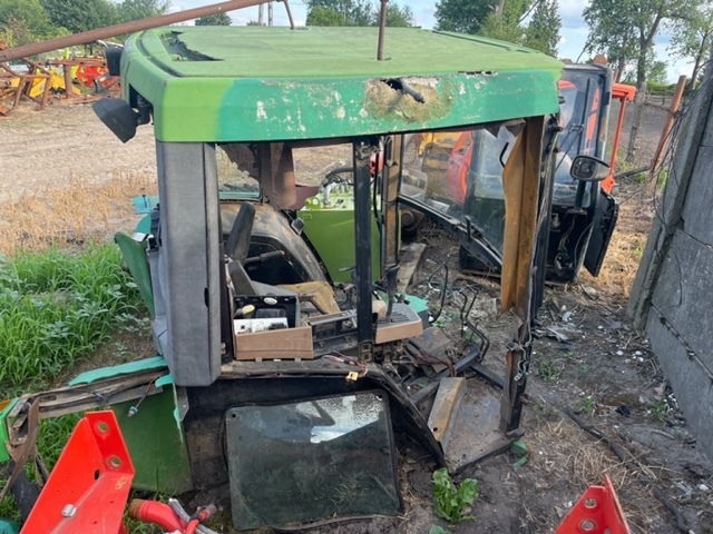 John Deere 6100 | 6200 | 6300 | 6400 - Kabina ~ Szkielet - Cabine pour Machine agricole: photos 4 John Deere 6100 | 6200 | 6300 | 6400 - Kabina ~ Szkielet - Cabine pour Machine agricole: photos 4