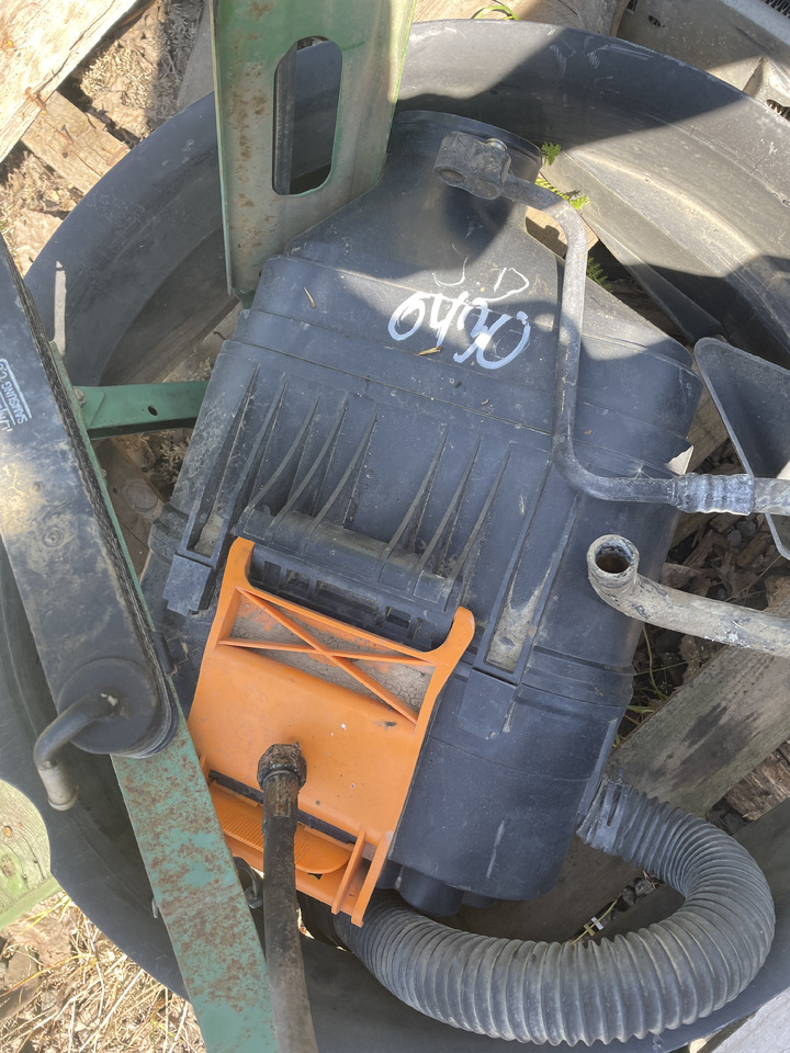 John Deere 6330 6430 6530 - filtr powietrza komplet AL167771 - Filtre à air pour Machine agricole: photos 1 John Deere 6330 6430 6530 - filtr powietrza komplet AL167771 - Filtre à air pour Machine agricole: photos 1