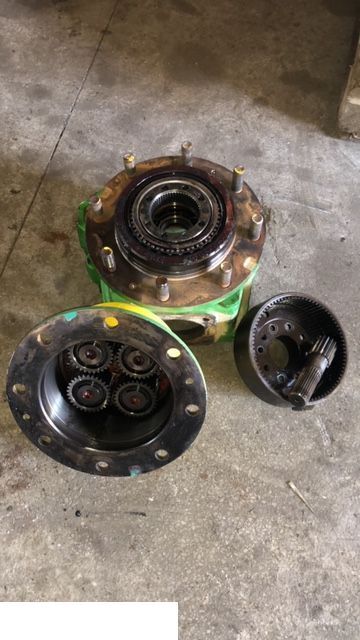 John Deere 6810 - Zwolnica - Moteur de translation pour Machine agricole: photos 5 John Deere 6810 - Zwolnica - Moteur de translation pour Machine agricole: photos 5