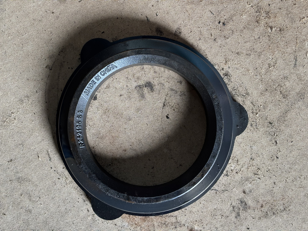 John Deere 6830 6930 Docisk Hamulca Płytka R262195 - Disques de frein pour Machine agricole: photos 1 John Deere 6830 6930 Docisk Hamulca Płytka R262195 - Disques de frein pour Machine agricole: photos 1