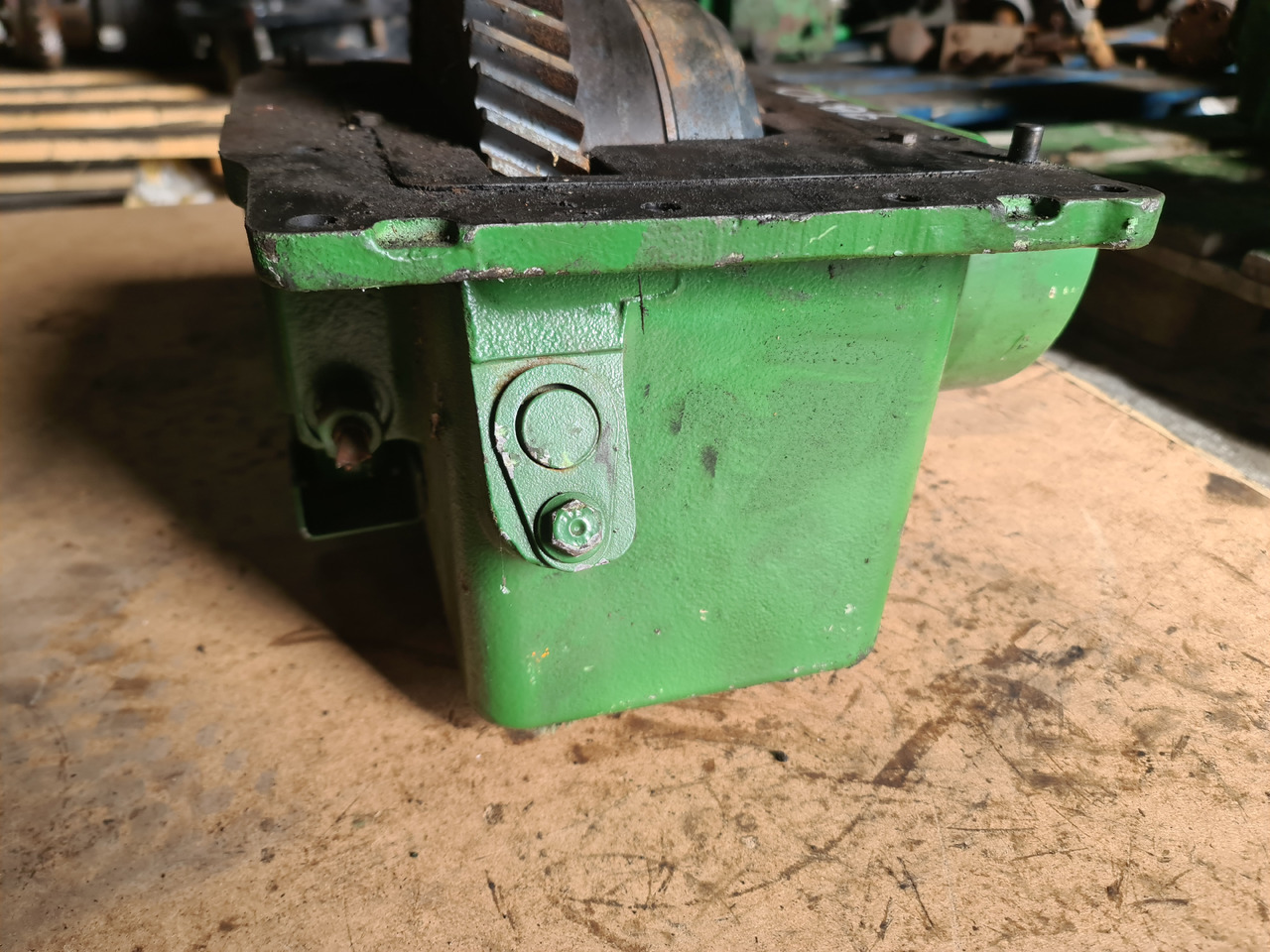 John Deere 7210 7410 7510 Przystawka Przedniego Napędu R134578 - Transmission pour Machine agricole: photos 4 John Deere 7210 7410 7510 Przystawka Przedniego Napędu R134578 - Transmission pour Machine agricole: photos 4