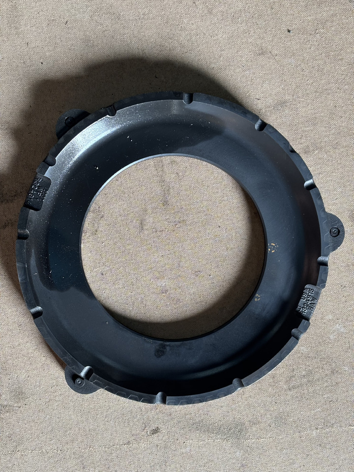 John Deere 7210 8270 8320 8400 Docisk Hamulca Płytka R324914 - Pièces de frein pour Machine agricole: photos 1 John Deere 7210 8270 8320 8400 Docisk Hamulca Płytka R324914 - Pièces de frein pour Machine agricole: photos 1