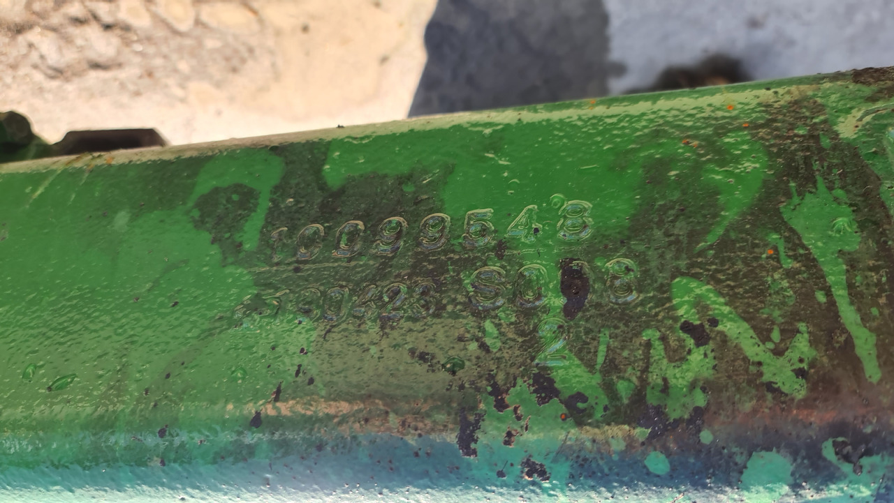 John Deere 8600 Obudowa Lewa Osi Tylnej Mostu Tylnego HXE94529 HXE108807 - Essieu et pièces pour Machine agricole: photos 1 John Deere 8600 Obudowa Lewa Osi Tylnej Mostu Tylnego HXE94529 HXE108807 - Essieu et pièces pour Machine agricole: photos 1