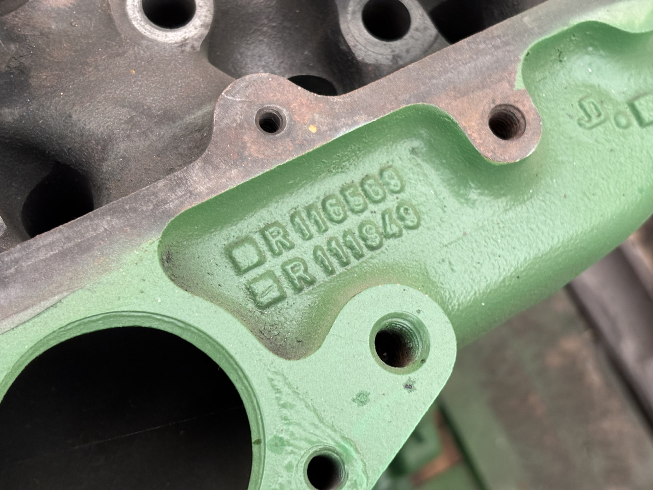 John Deere R121868 4039TL-006 4039TL 006 Blok Silnika R116569 R111949 Cylinder - Bloc-cylindres pour Machine agricole: photos 2 John Deere R121868 4039TL-006 4039TL 006 Blok Silnika R116569 R111949 Cylinder - Bloc-cylindres pour Machine agricole: photos 2