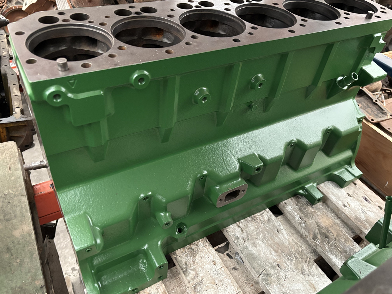 John Deere R504850 Blok Silnika - Bloc-cylindres pour Machine agricole: photos 1 John Deere R504850 Blok Silnika - Bloc-cylindres pour Machine agricole: photos 1