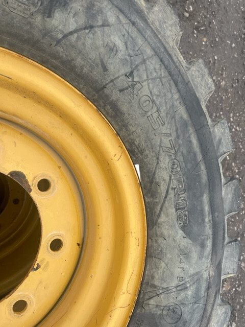 Koła opony firestone 405/70 r18 Cat 906 - Roue complète pour Chargeuse sur pneus: photos 3 Koła opony firestone 405/70 r18 Cat 906 - Roue complète pour Chargeuse sur pneus: photos 3
