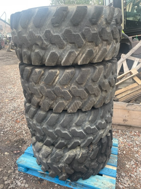 Koła opony firestone 405/70 r18 Cat 906 - Roue complète pour Chargeuse sur pneus: photos 1 Koła opony firestone 405/70 r18 Cat 906 - Roue complète pour Chargeuse sur pneus: photos 1