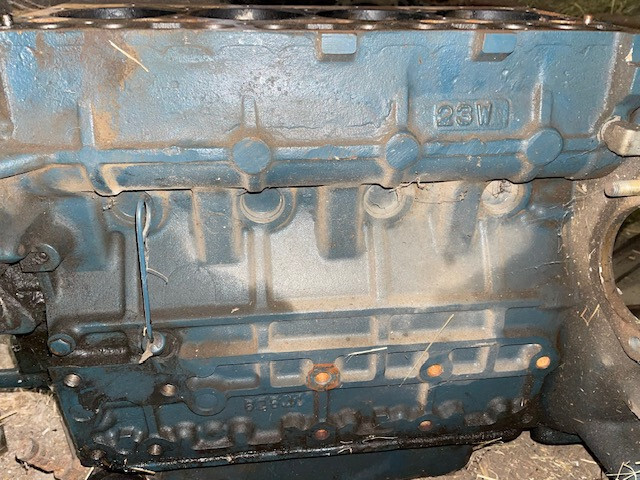 Kubota V2203 Blok cylindrów Kubota 2.197 - Bloc-cylindres pour Machine agricole: photos 4 Kubota V2203 Blok cylindrów Kubota 2.197 - Bloc-cylindres pour Machine agricole: photos 4