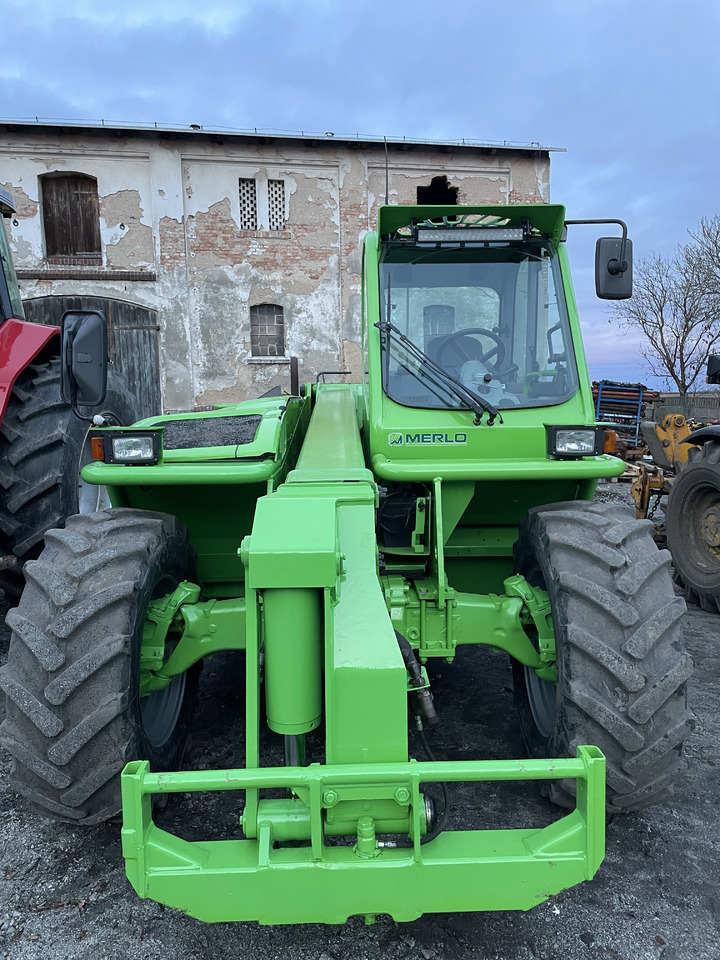 Ładowarka teleskopowa Merlo Turbofarmer P34.7 Plus 2009r. - Chariot télescopique: photos 2 Ładowarka teleskopowa Merlo Turbofarmer P34.7 Plus 2009r. - Chariot télescopique: photos 2