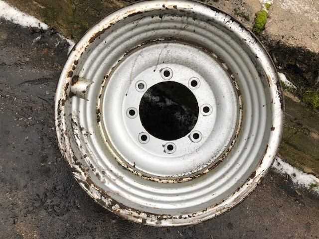 Manitou 627 | Manitou 629 - Felga - Jante pour Matériel de manutention: photos 1 Manitou 627 | Manitou 629 - Felga - Jante pour Matériel de manutention: photos 1