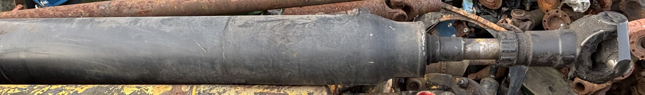 Manitou 860 Wał Napędowy - Vérin hydraulique pour Machine agricole: photos 2 Manitou 860 Wał Napędowy - Vérin hydraulique pour Machine agricole: photos 2