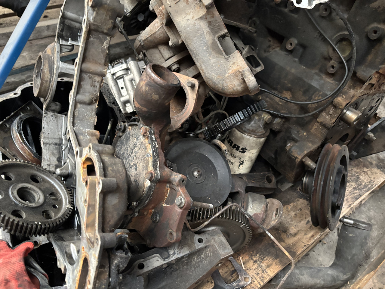 Manitou MLT 634-120 Perkins Silnik Blok Tryby Koło Pasowe Pokrywa Wał Korbowy CZĘŚCI - Vilebrequin pour Machine agricole: photos 5 Manitou MLT 634-120 Perkins Silnik Blok Tryby Koło Pasowe Pokrywa Wał Korbowy CZĘŚCI - Vilebrequin pour Machine agricole: photos 5
