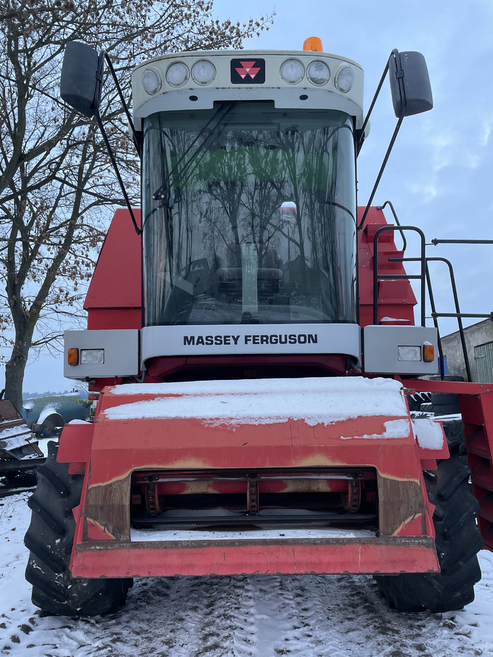 Massey Fergusson MF 30 - kombajn - części kabina sieczkarnia koła most zwolnica - Moteur de translation pour Machine agricole: photos 2 Massey Fergusson MF 30 - kombajn - części kabina sieczkarnia koła most zwolnica - Moteur de translation pour Machine agricole: photos 2