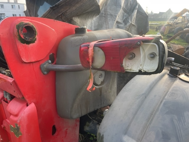 Mocowanie Lampy | Uchwyt Lampy - Manitou - Lumière/ Éclairage pour Machine agricole: photos 2 Mocowanie Lampy | Uchwyt Lampy - Manitou - Lumière/ Éclairage pour Machine agricole: photos 2