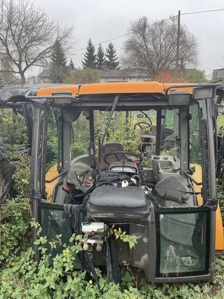 New Holland Renault Ares - kabina kompletna - Cabine pour Machine agricole: photos 1 New Holland Renault Ares - kabina kompletna - Cabine pour Machine agricole: photos 1