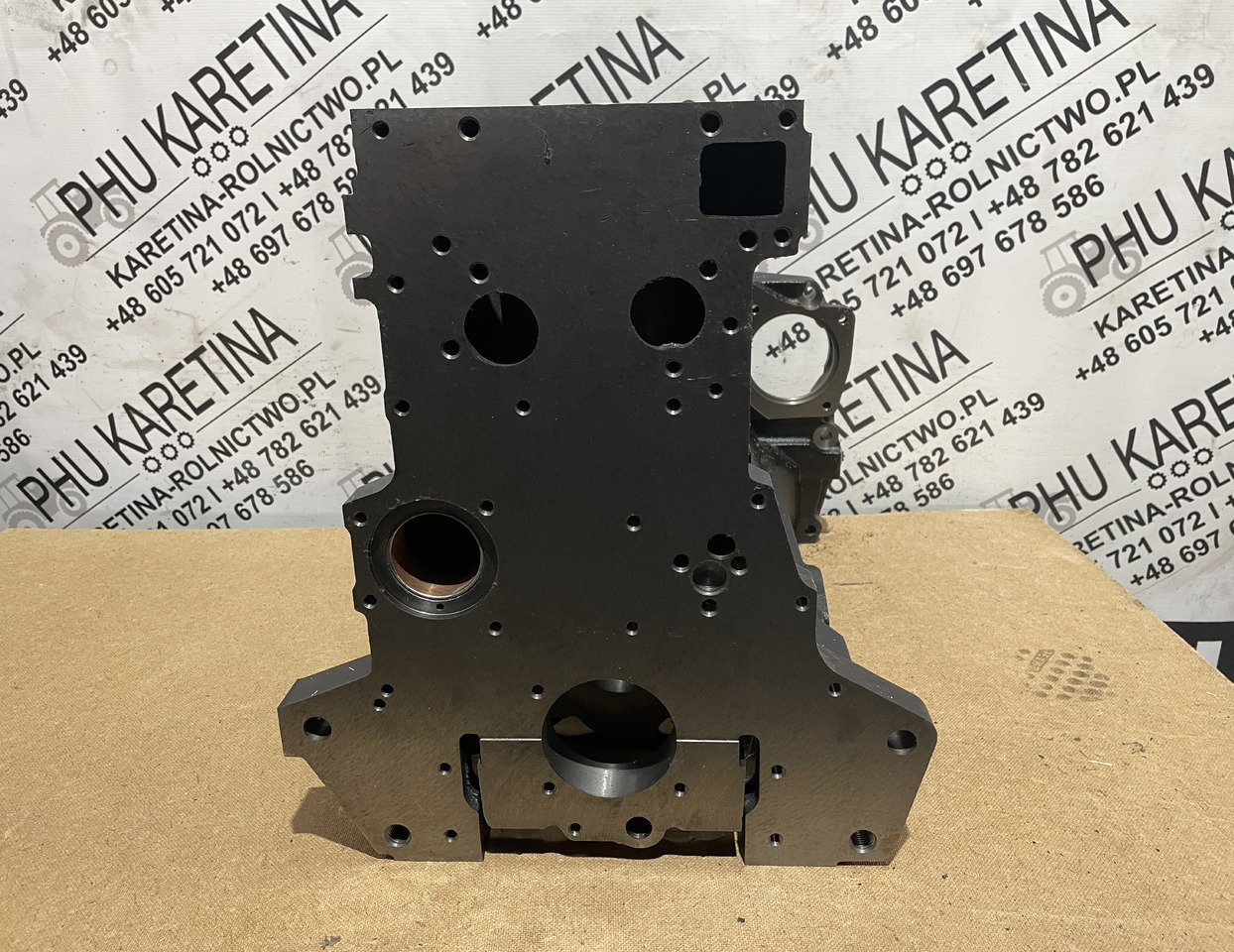 Perkins 1004.40 - blok silnika AA, AB, AC, AD, AG, AH - ZZ50293 ZZ50293 ZZ50264 NOWY - Bloc-cylindres pour Machine agricole: photos 2 Perkins 1004.40 - blok silnika AA, AB, AC, AD, AG, AH - ZZ50293 ZZ50293 ZZ50264 NOWY - Bloc-cylindres pour Machine agricole: photos 2