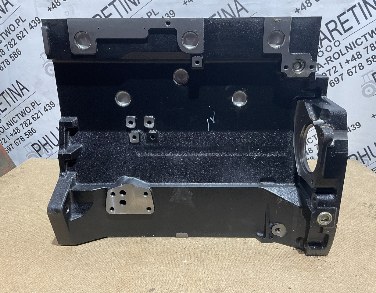 Perkins 1004.40 - blok silnika AA, AB, AC, AD, AG, AH - ZZ50293 ZZ50293 ZZ50264 NOWY - Bloc-cylindres pour Machine agricole: photos 3 Perkins 1004.40 - blok silnika AA, AB, AC, AD, AG, AH - ZZ50293 ZZ50293 ZZ50264 NOWY - Bloc-cylindres pour Machine agricole: photos 3