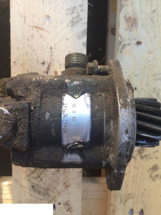 Pompa danfoss dynamatik A12 5L 29926 - Pompe hydraulique pour Machine agricole: photos 1 Pompa danfoss dynamatik A12 5L 29926 - Pompe hydraulique pour Machine agricole: photos 1