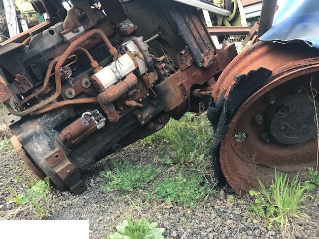 Renault Celtis - Most Przedni - Essieu avant pour Machine agricole: photos 1 Renault Celtis - Most Przedni - Essieu avant pour Machine agricole: photos 1