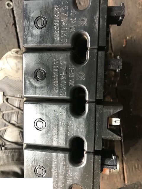 Sauer Danfoss - Cewki Proporcjonalne Rozdzielacz Elektrozawory - Système électrique pour Machine agricole: photos 3 Sauer Danfoss - Cewki Proporcjonalne Rozdzielacz Elektrozawory - Système électrique pour Machine agricole: photos 3