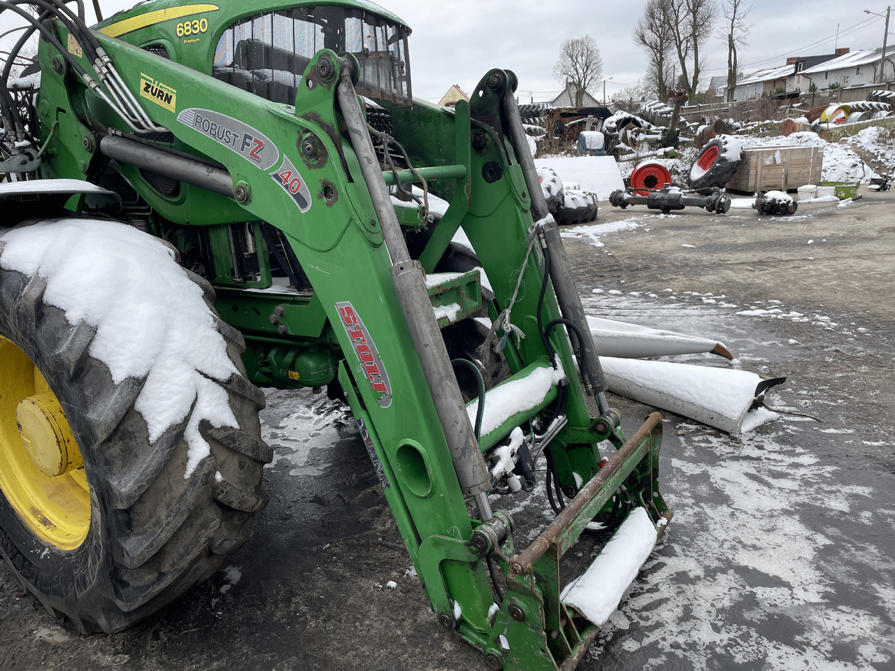 Stoll Robust FZ 40 - ładowacz czołowy TUR - Chargeur frontal pour tracteur: photos 1 Stoll Robust FZ 40 - ładowacz czołowy TUR - Chargeur frontal pour tracteur: photos 1