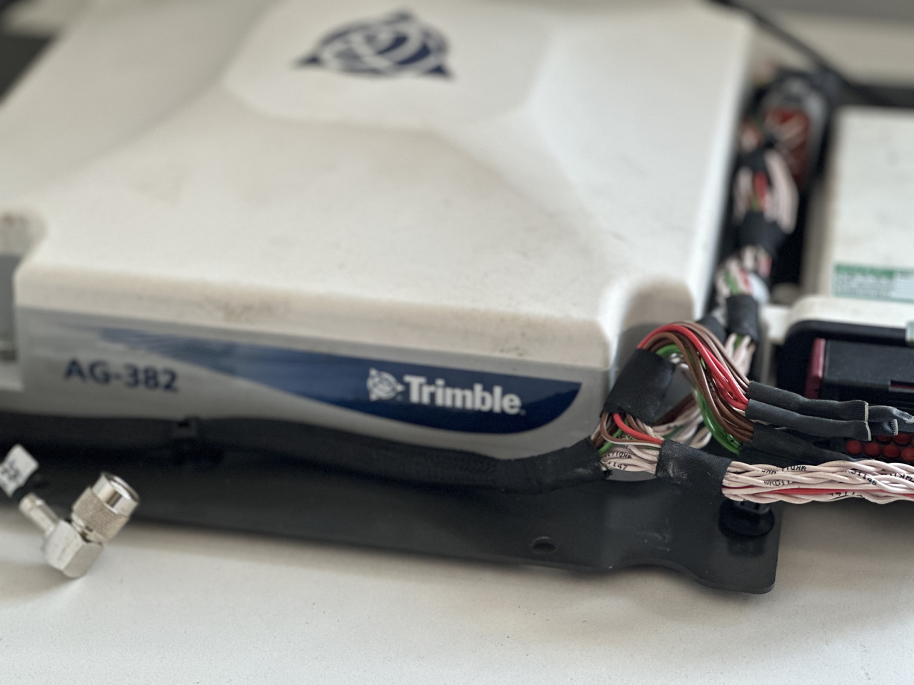 System Nawigacyjny Valtra Fendt Varioguide RTK Trimble AG-382 - Système de navigation pour Machine agricole: photos 2 System Nawigacyjny Valtra Fendt Varioguide RTK Trimble AG-382 - Système de navigation pour Machine agricole: photos 2