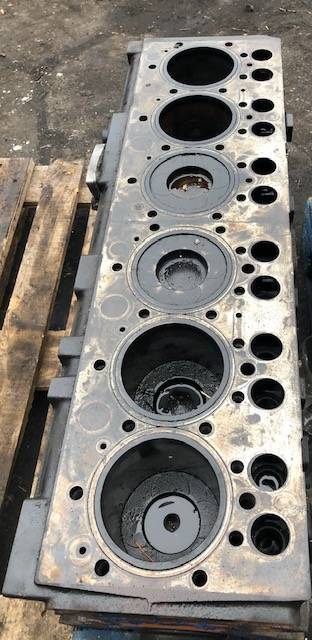 Valmet Sisu 66 cta - Wał Korbowy - Vilebrequin pour Machine agricole: photos 2 Valmet Sisu 66 cta - Wał Korbowy - Vilebrequin pour Machine agricole: photos 2