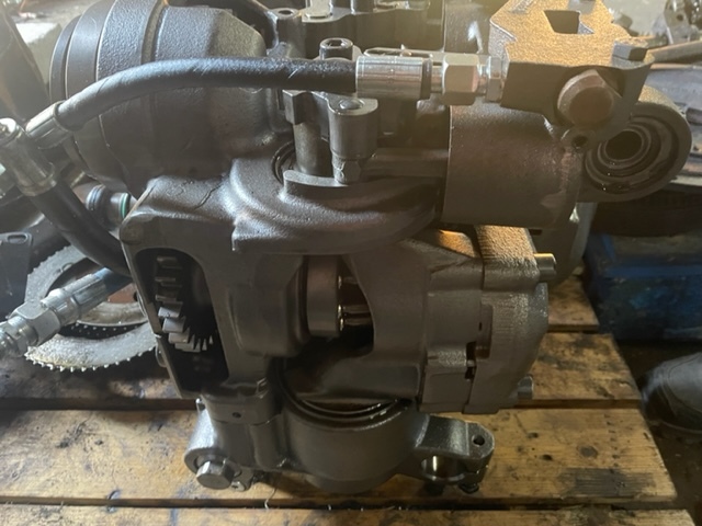 Vario ml75 fendt 312 Vario - Boîte de vitesse pour Machine agricole: photos 3 Vario ml75 fendt 312 Vario - Boîte de vitesse pour Machine agricole: photos 3