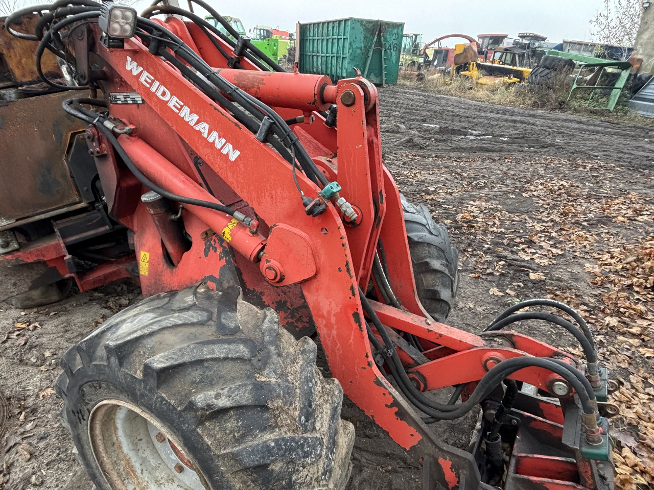 Weidemann 2006 2000rok Most Przedni Most Tylny Zwolnica Zwrotnica Obudowa Zawieszenie - Moteur de translation pour Machine agricole: photos 1 Weidemann 2006 2000rok Most Przedni Most Tylny Zwolnica Zwrotnica Obudowa Zawieszenie - Moteur de translation pour Machine agricole: photos 1