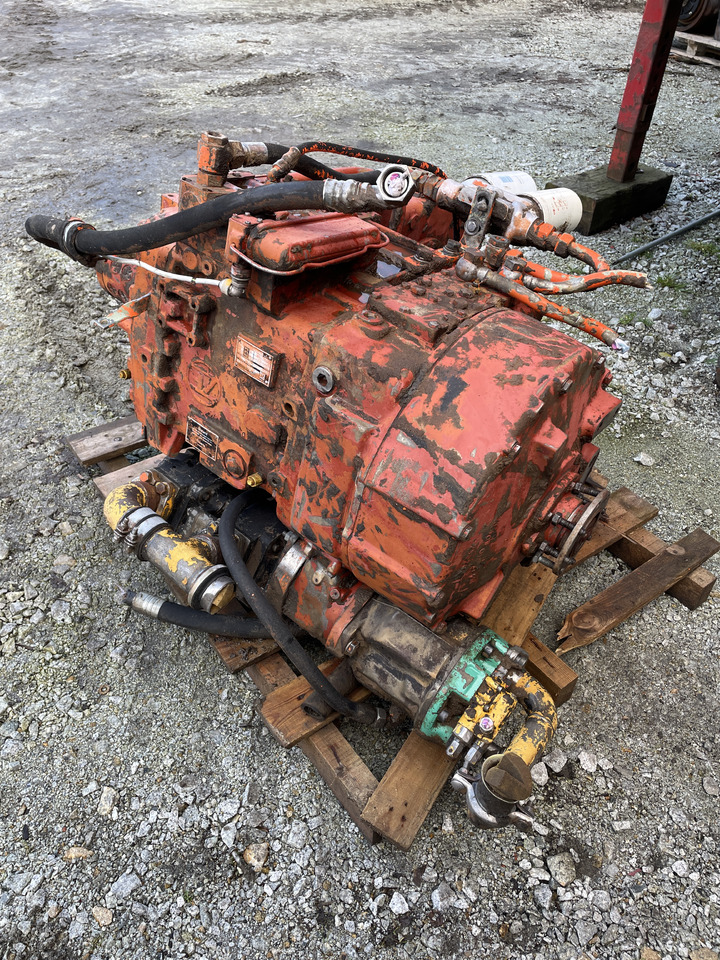 ZF 4PW45H1 ZETTELMEYER ZL4001 VOLVO - skrzynia biegów - Boîte de vitesse pour Machine agricole: photos 2 ZF 4PW45H1 ZETTELMEYER ZL4001 VOLVO - skrzynia biegów - Boîte de vitesse pour Machine agricole: photos 2