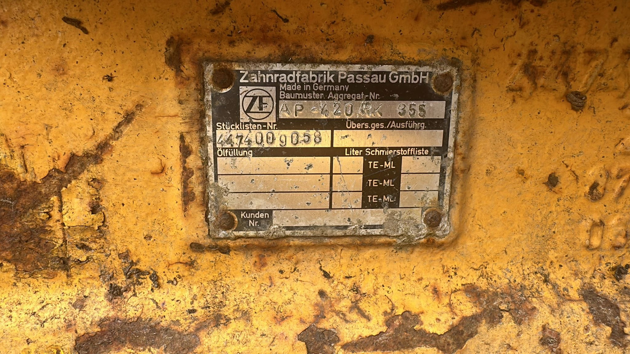 Zettelmeyer ZL5002 - most ZF AP-420 4474009058 - Essieu et pièces pour Engins de chantier: photos 2 Zettelmeyer ZL5002 - most ZF AP-420 4474009058 - Essieu et pièces pour Engins de chantier: photos 2