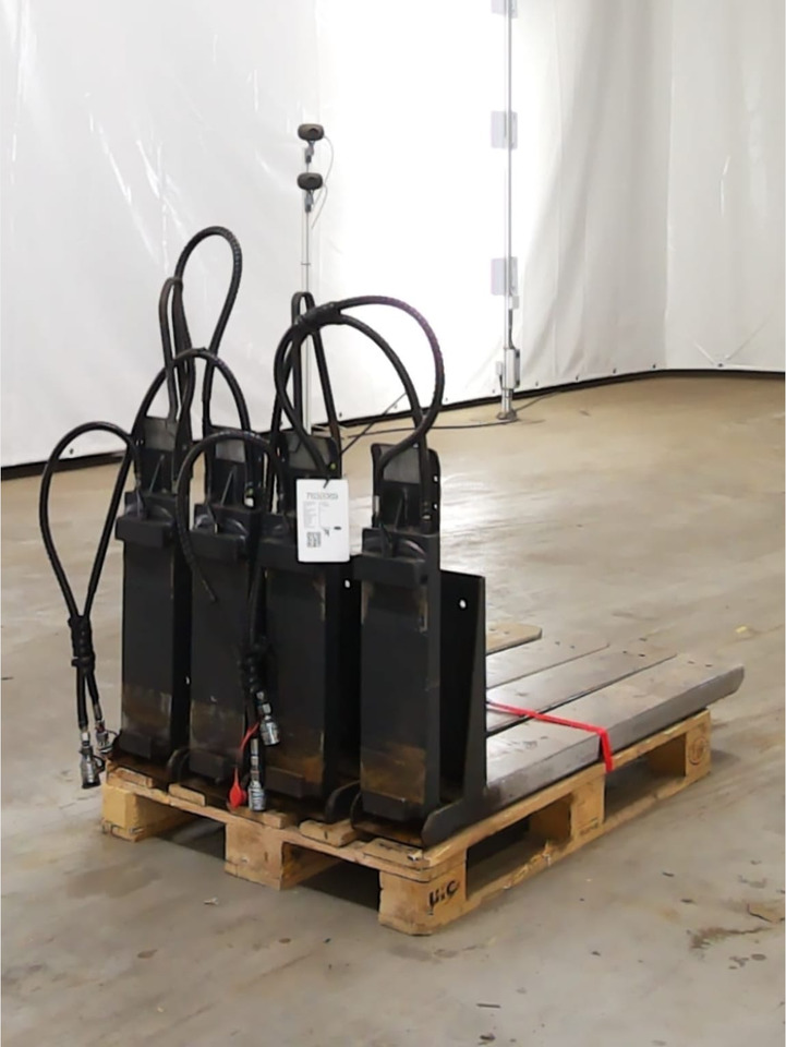 Forklift Attachments Package - 2 Pcs. - Accessoire pour Matériel de manutention: photos 3 Forklift Attachments Package - 2 Pcs. - Accessoire pour Matériel de manutention: photos 3