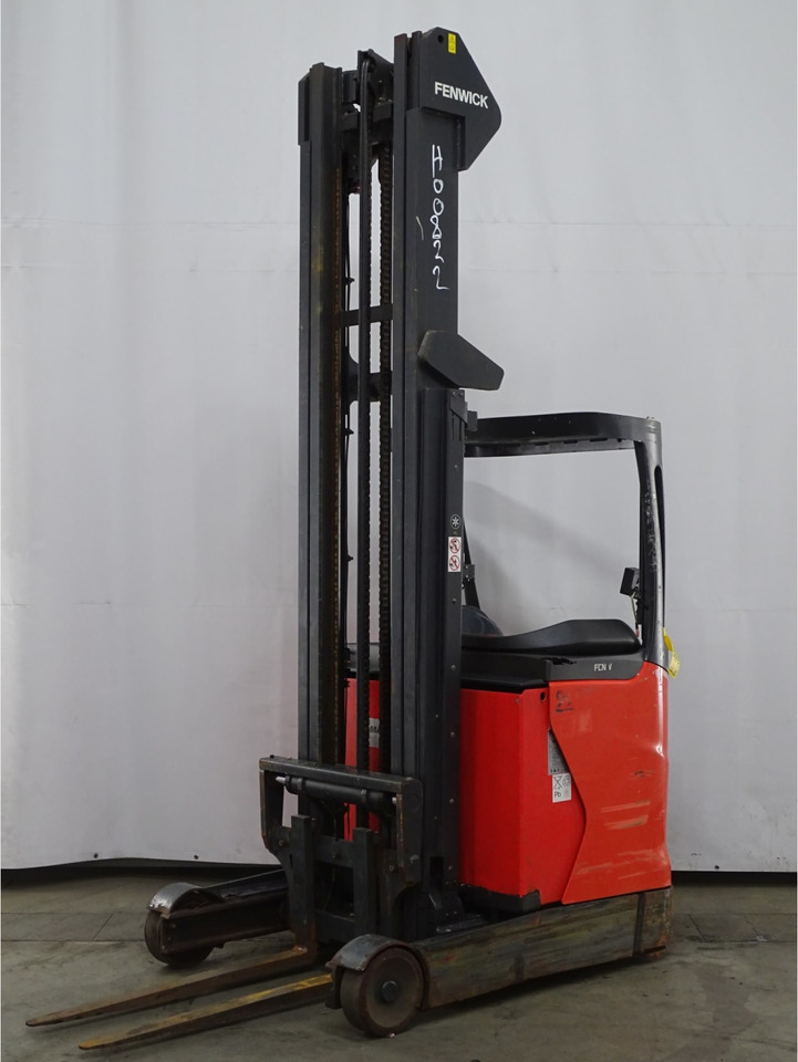 Linde R14-01 - Chariot à mât rétractable: photos 1 Linde R14-01 - Chariot à mât rétractable: photos 1