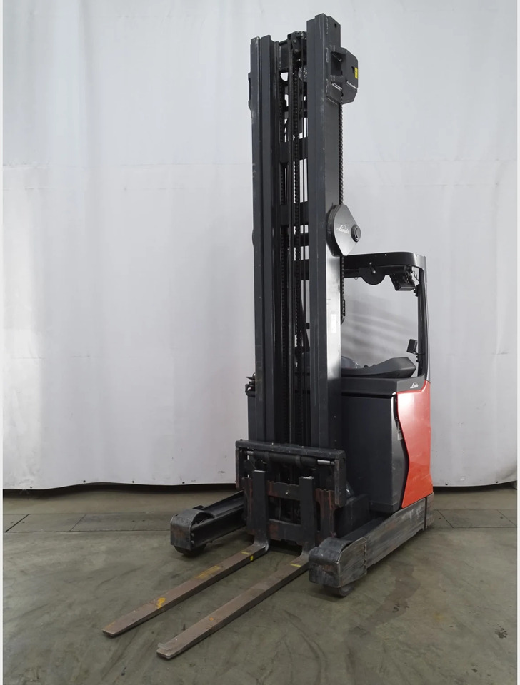 Linde R14HD-01 - Chariot à mât rétractable: photos 1 Linde R14HD-01 - Chariot à mât rétractable: photos 1