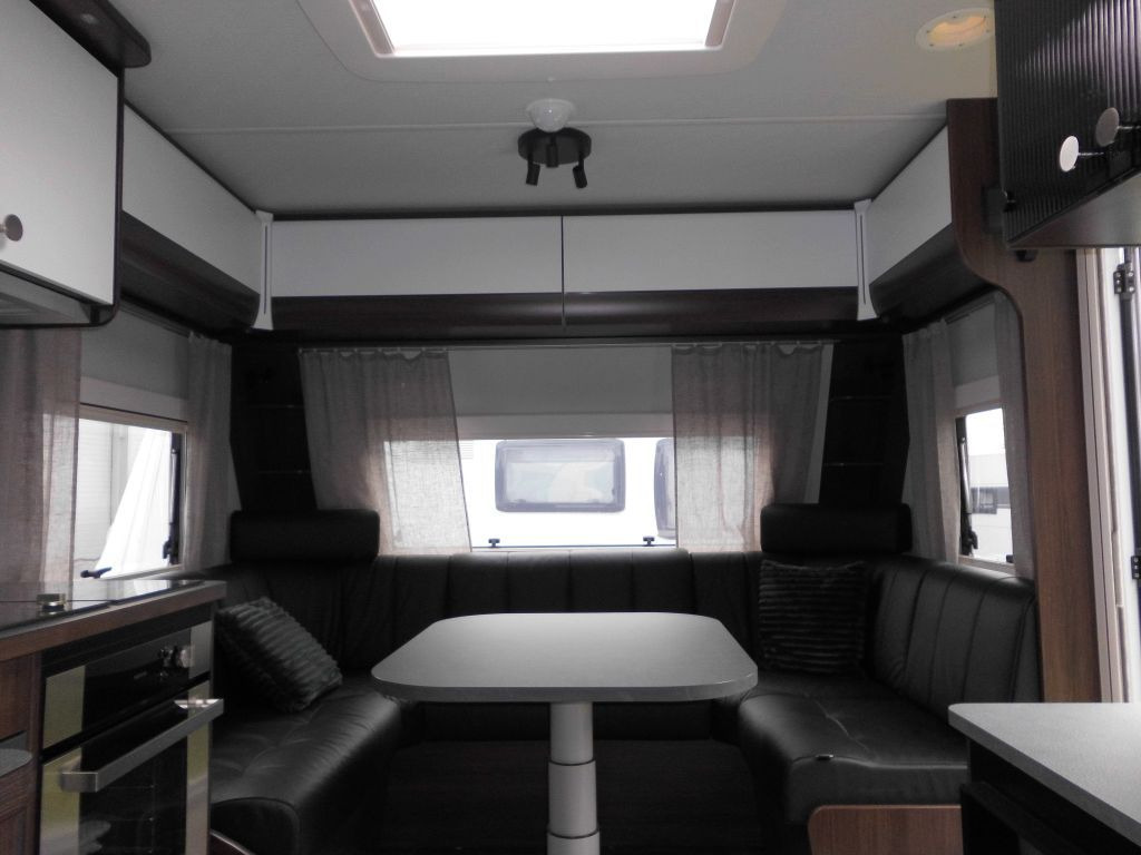 Polar Blackline 590 BFW -15% *TOP-ANGEBOT* LEDER ALDE - Caravane: photos 5 Polar Blackline 590 BFW -15% *TOP-ANGEBOT* LEDER ALDE - Caravane: photos 5