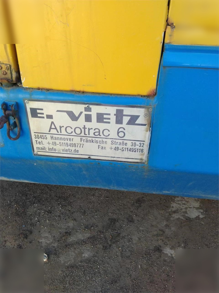 2001 VIETZ ARCOTRAC 6 - Poseur de canalisations: photos 2 2001 VIETZ ARCOTRAC 6 - Poseur de canalisations: photos 2
