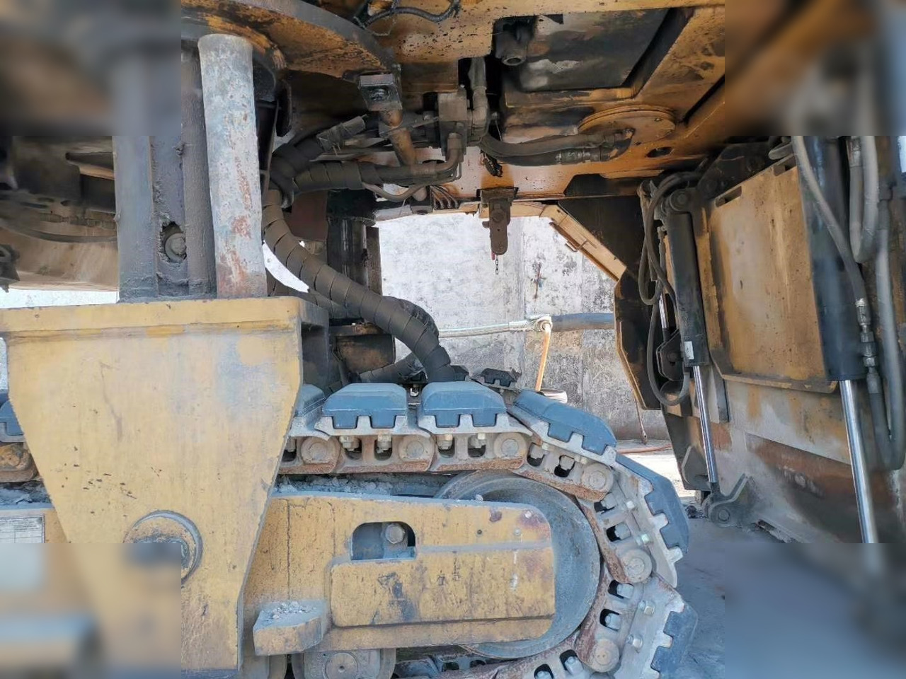 2011 CATERPILLAR PM-200 - Fraiseuse à froid: photos 4 2011 CATERPILLAR PM-200 - Fraiseuse à froid: photos 4