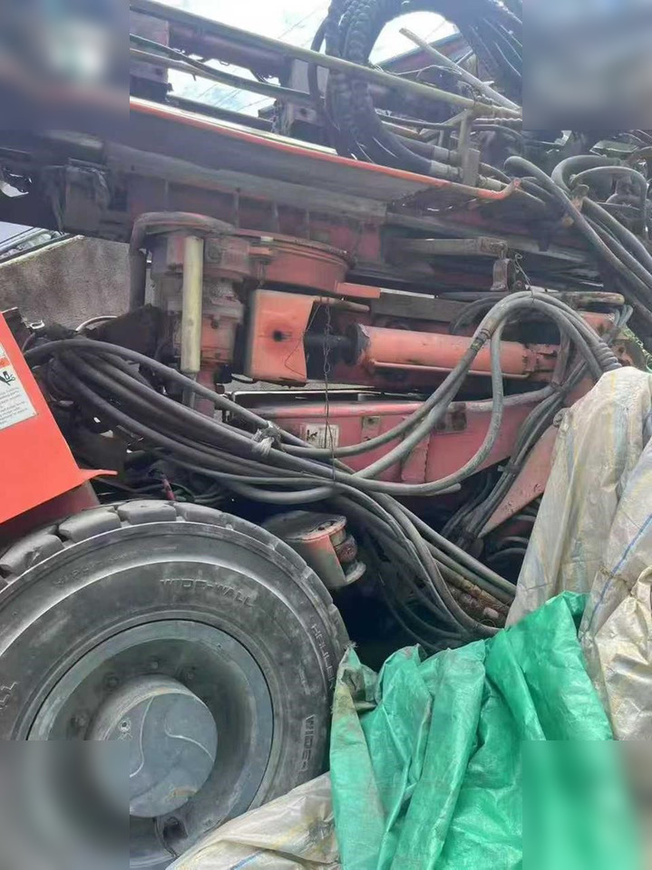 Aléseuse directionnelle 2012 SANDVIK DL311: photos 8