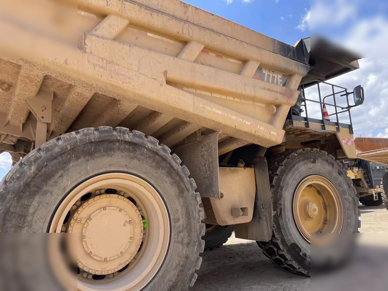 2018 CATERPILLAR 777E - Tombereau rigide: photos 4 2018 CATERPILLAR 777E - Tombereau rigide: photos 4