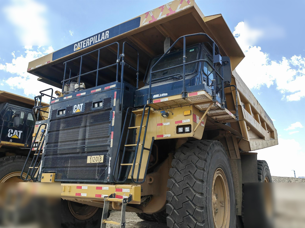 2018 CATERPILLAR 777E - Tombereau rigide: photos 1 2018 CATERPILLAR 777E - Tombereau rigide: photos 1