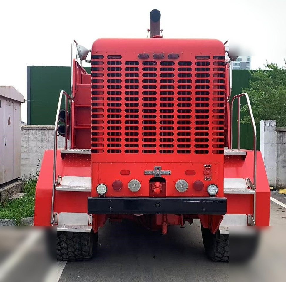 2019 OSHKOSH T1500 - Camion de pompier: photos 2 2019 OSHKOSH T1500 - Camion de pompier: photos 2