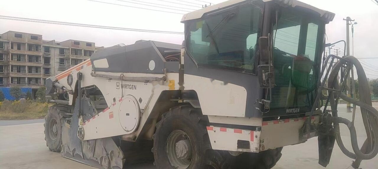 Stabilisateur Wirtgen WR200: photos 1