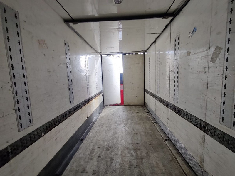 BussBygg COOLER BOX FOR VOLVO TRUCK CARRIER SUPRA 850 NORDIC 6700HOURS!!! - Carrosserie frigorifique: photos 4 BussBygg COOLER BOX FOR VOLVO TRUCK CARRIER SUPRA 850 NORDIC 6700HOURS!!! - Carrosserie frigorifique: photos 4